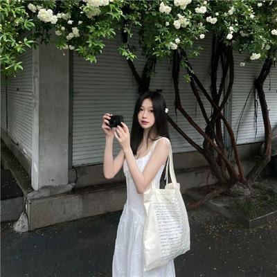 野兽之瞳海报